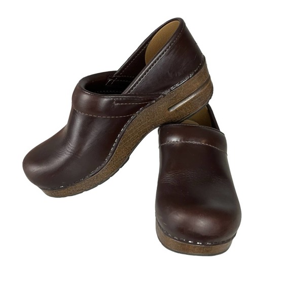 Dansko Brown Leather Slip on Clog Comfort Shoe Women’s 37